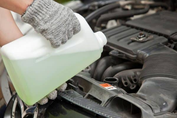 Merek Coolant Radiator Mobil Yang Bagus Dan Terbaik Halobengkel