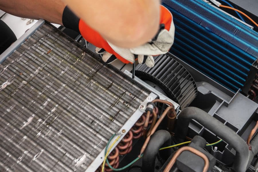 service evaporator ac mobil