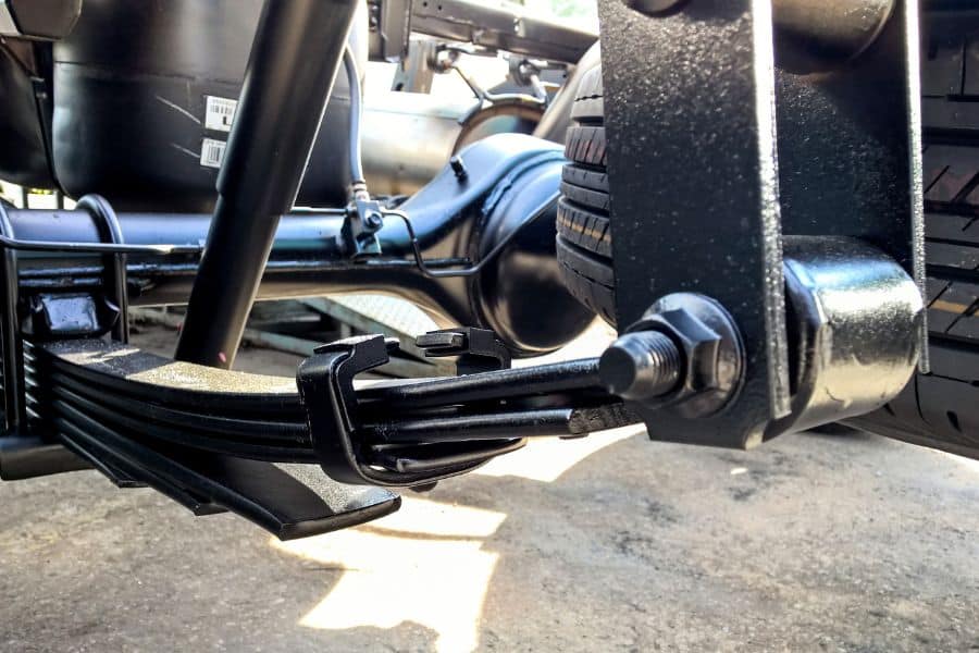 cara mengurangi per daun mobil