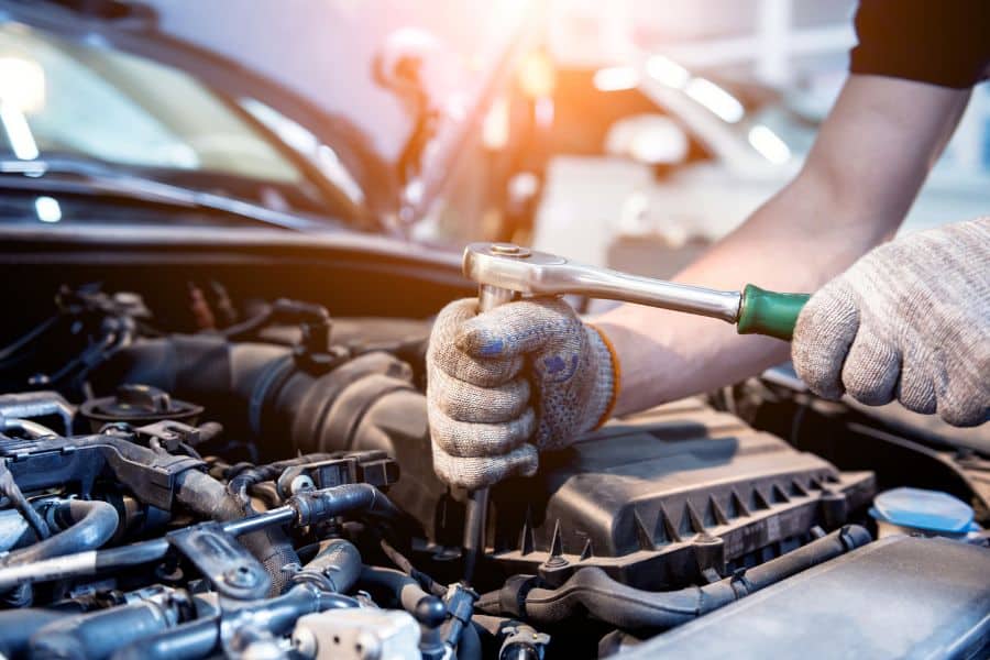 perawatan mobil yang sering dilupakan pemilik mobil