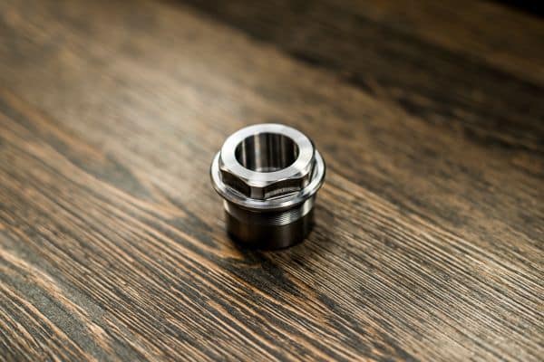 bushing adalah