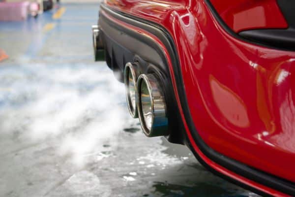 biaya perbaikan mobil keluar asap putih