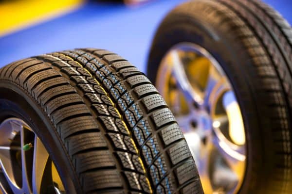 dunlop vs bridgestone