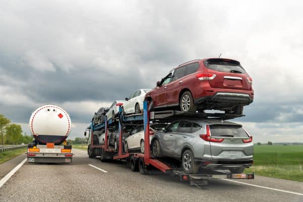 derek mobil cengkareng