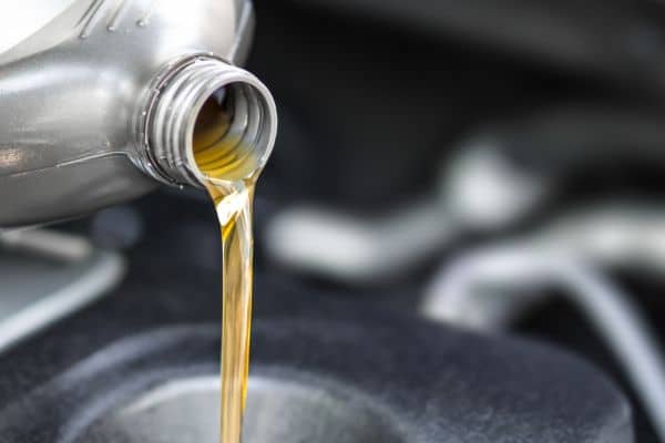 akibat telat ganti oli mobil