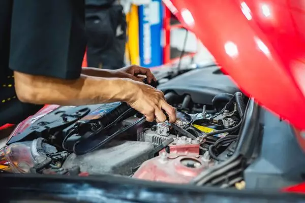 special service tools adalah