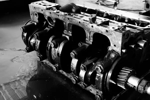 fungsi crankshaft