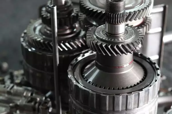 komponen transmisi manual