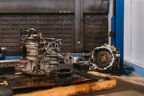 ongkos jasa turun mesin mobil