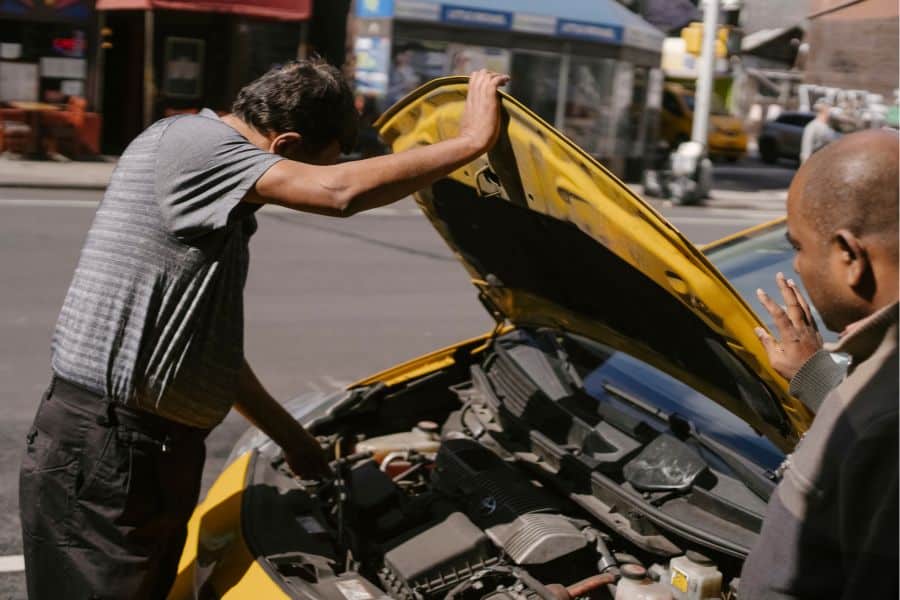 komponen mesin mobil yang sering bermasalah