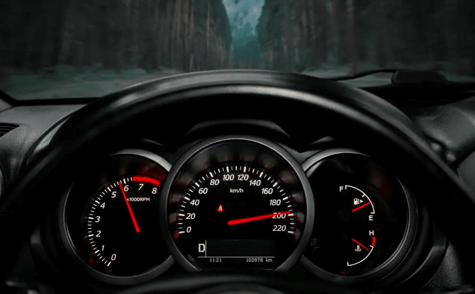 speedometer mobil