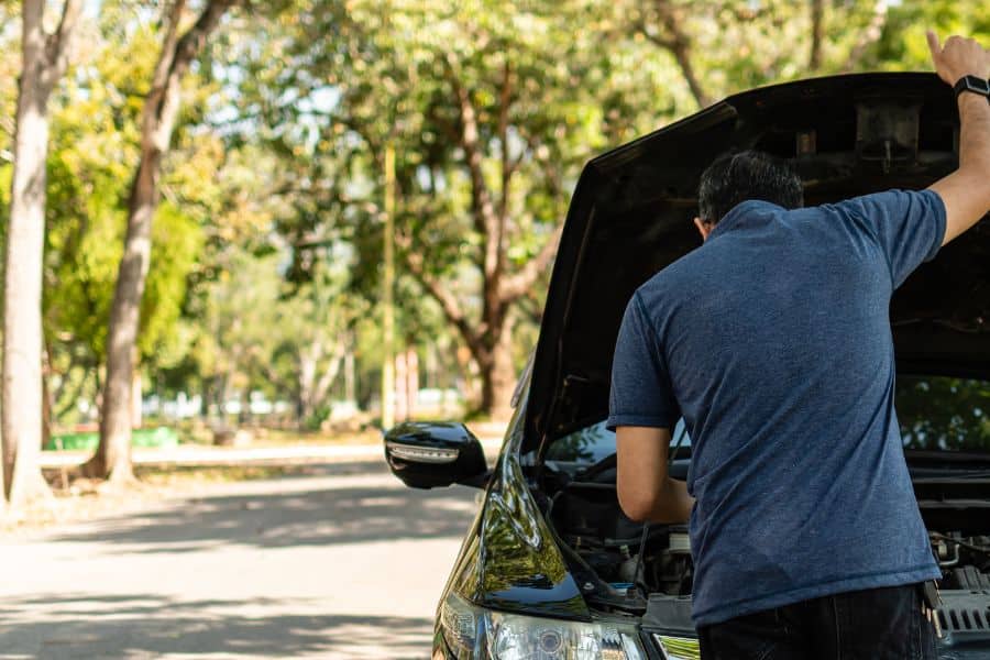 mobil tiba tiba mati dan tidak bisa distarter