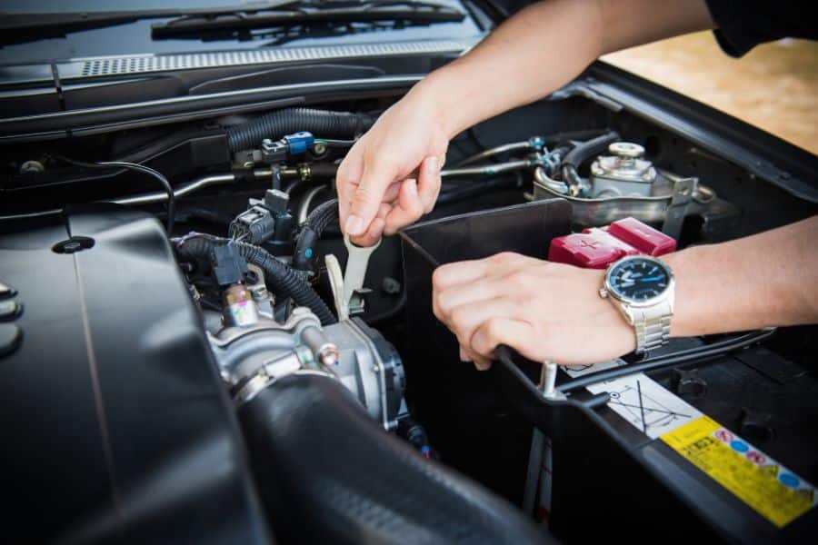 waktu yang tepat untuk melakukan inspeksi mobil