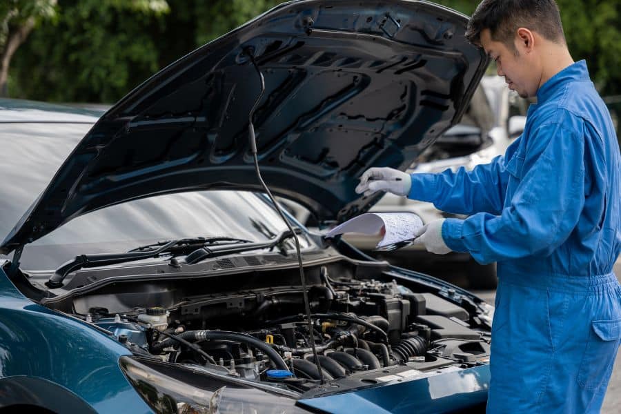 Inspeksi Mobil Bekas Pesanggrahan